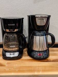 lot 67 image: 2 Black & Decker Coffee Makers