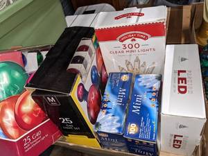 lot 22 image: Mixed Lot of New Christmas Lights