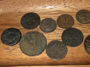 lot 22 image: Foreign Coins 3
