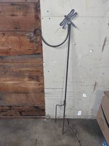 lot 26 image: Vintage Dragon Fly Sheperds Hook