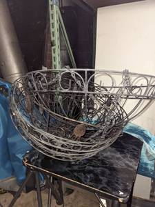 lot 27 image: Group of Metal Hanging Plant Holders, 5