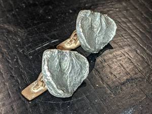 lot 58 image: Rough Cut Brutalist Pewter Cufflinks and Brooch Poul Warmind Denmark 