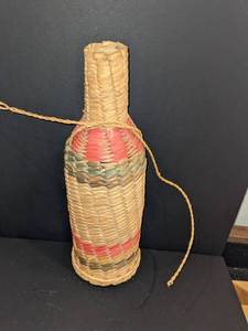 lot 36 image: Native American Woven Straw Bottle Basket