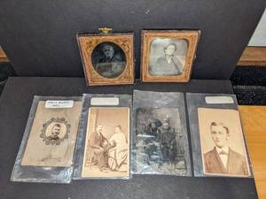 lot 8 image: Antique Photographs - Daguerreotype, Ambrotype and Tintype
