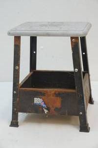 lot 4 image: Iron Horse work stool 14...