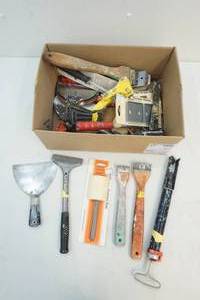 lot 35 image: scrapers and putty knives