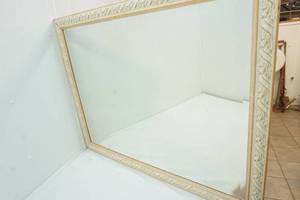 lot 158 image: Mirror
