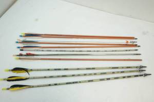 lot 164 image: Arrows