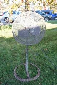 lot 111 image: floor fan