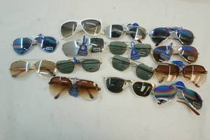 lot 153 image: Sunglasses