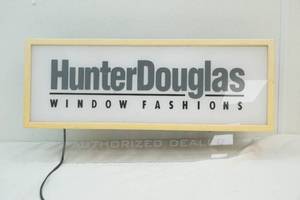 lot 186 image: Window sign