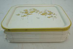 lot 216 image: Dinner trays