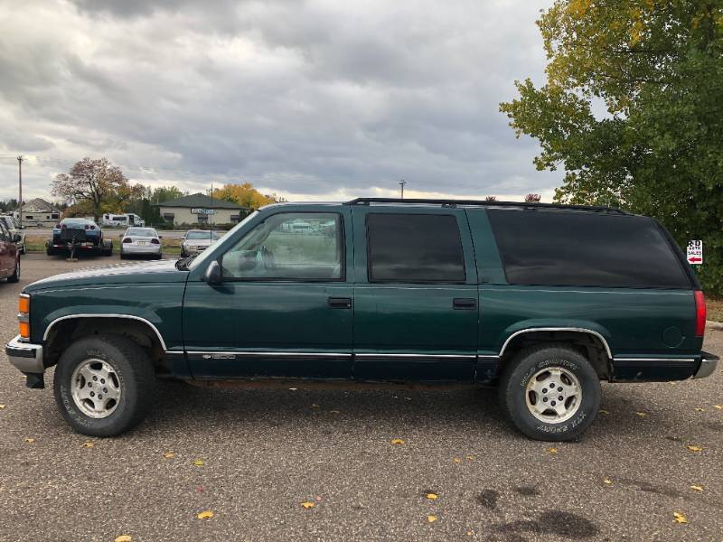 1997 Chevrolet Suburban 1500 LT - 4x4 - Good Body