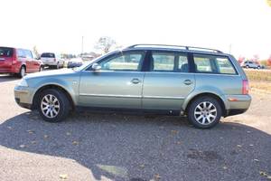 2002 Volskwagen Passat GLS - Manual