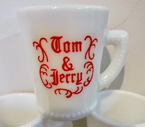 lot 57 image: 10 Tom and Jerry Mugs
