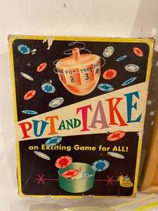 lot 129 image: Vintage Toy Lot