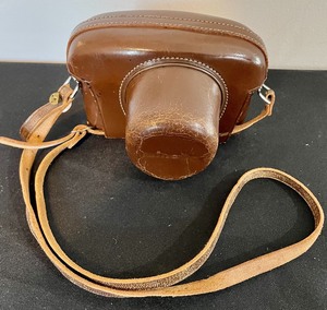 lot 5 image: Minolta SR-1 Camera with Case