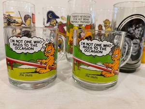 lot 142 image: Vintage Drinking Glasses