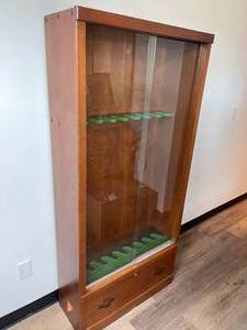 lot 148 image: Wooden Gun Display With Glass Doors