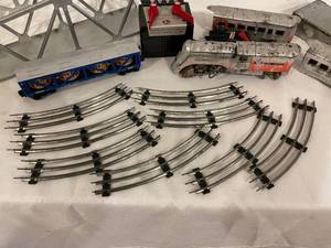 lot 152 image: Vintage Train Tracks and Accessories