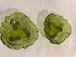 lot 175 image: Vintage Glassware Items