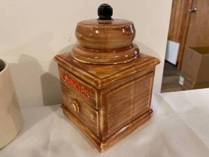 lot 177 image: 2 McCoy Cookie Jars