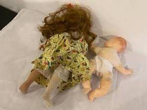 lot 216 image: Creepy Cool 1977 Dolls