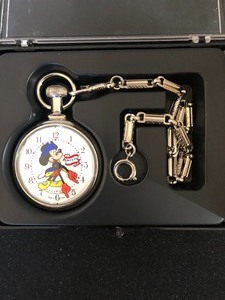 lot 298 image: Mickey Mouse Bicentennial Pocket Watch
