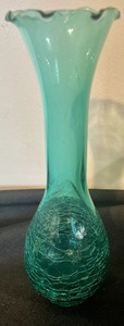 lot 272 image: Lot of Vintage Colored Vases