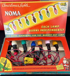 lot 309 image: Vintage Lights and Decor