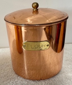 lot 322 image: 3 Copper Canisters