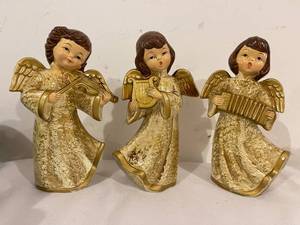lot 353 image: Vintage Christmas Figures
