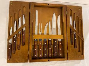 lot 362 image: Vintage Slicette Knife Set In Wooden Case
