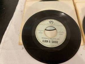 lot 363 image: Lot f Eldon Savoie 45s
