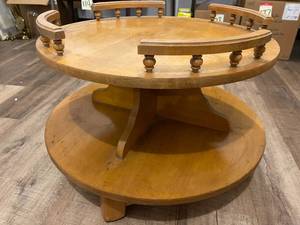 lot 371 image: 1950s Maple End Table
