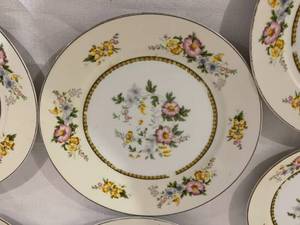 lot 378 image: Assorted Noritake China