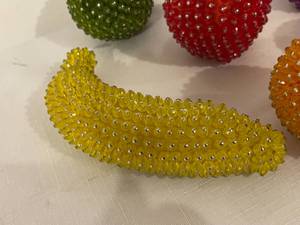 lot 380 image: Vintage Hand made Folk Art Beaded Fruits