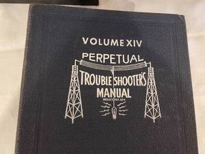 lot 389 image: 3 1940s Perpetual Trouble Shooters Manuals