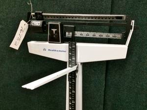 lot 42 image: Healthometer Physician&nbspEye LevelBalance Beam 350lb Scale &nbspW Height Rod