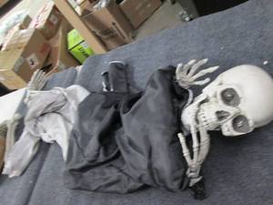 life size animated talking skeleton...