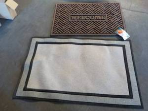 lot 37 image: 2 Floor Mats some damage to Welcom...