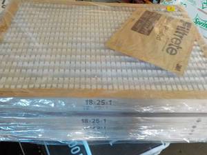 lot 40 image: 10 - 18 x 25 x 1 Filtrete Filters...