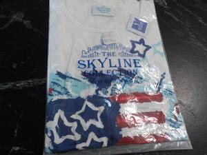 lot 71 image: Skyline size large Top...
