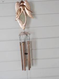 lot 90 image: Angel Chime Glow in the Dark...