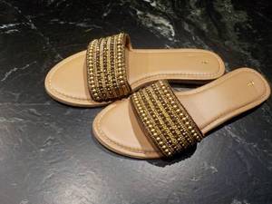 lot 98 image: Skyline Beaded Sandals size 8...