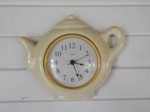 lot 108 image: Teapot Clock- tested and works, inc...