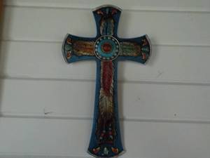lot 113 image: Canyon Sky Western Dcor Cross...