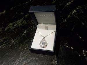 lot 118 image: Sterling Silver Contessa Di Capri N...