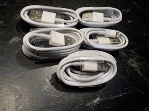 lot 132 image: 5 Lightening Cables for iPhone x, 8...