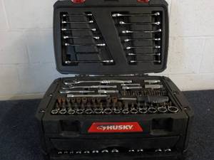 lot 44 image: Husky Tool Chest with all Contents...